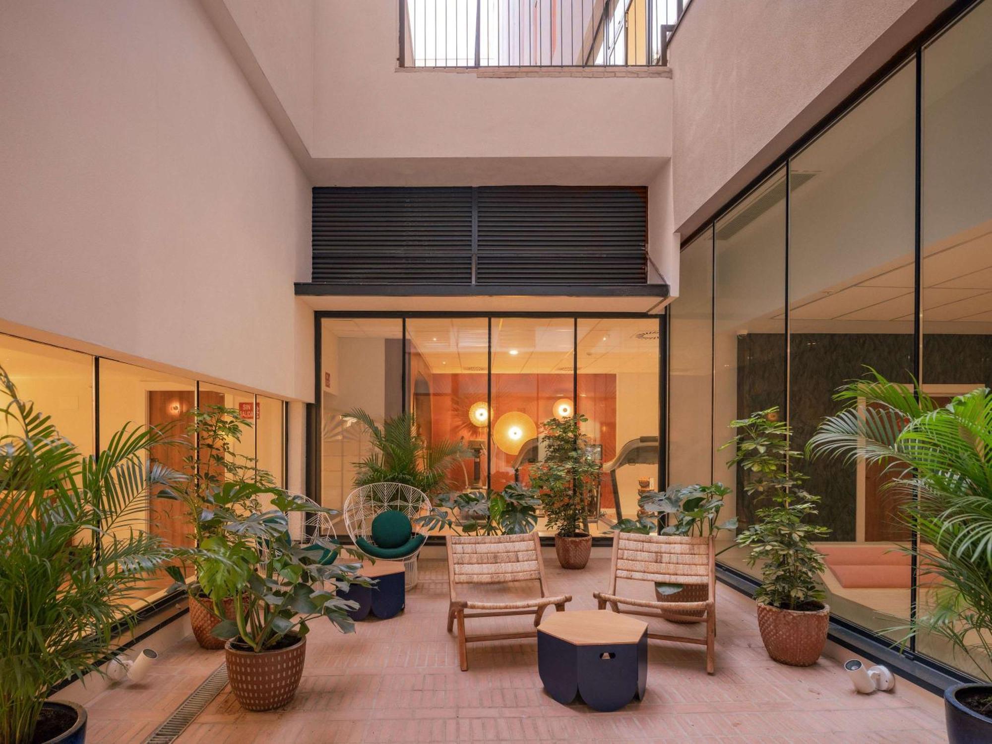 Ibis Styles Sevilla City Santa Justa Kültér fotó