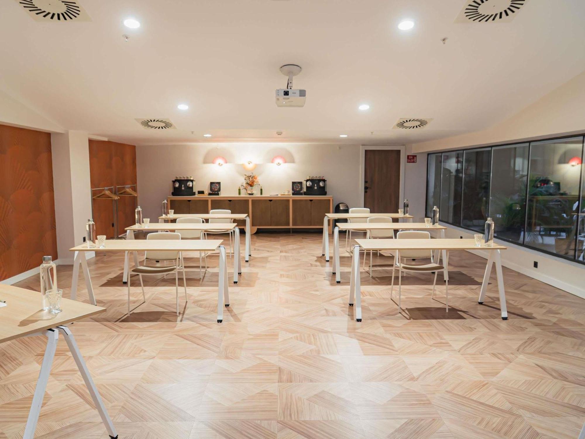 Ibis Styles Sevilla City Santa Justa Kültér fotó