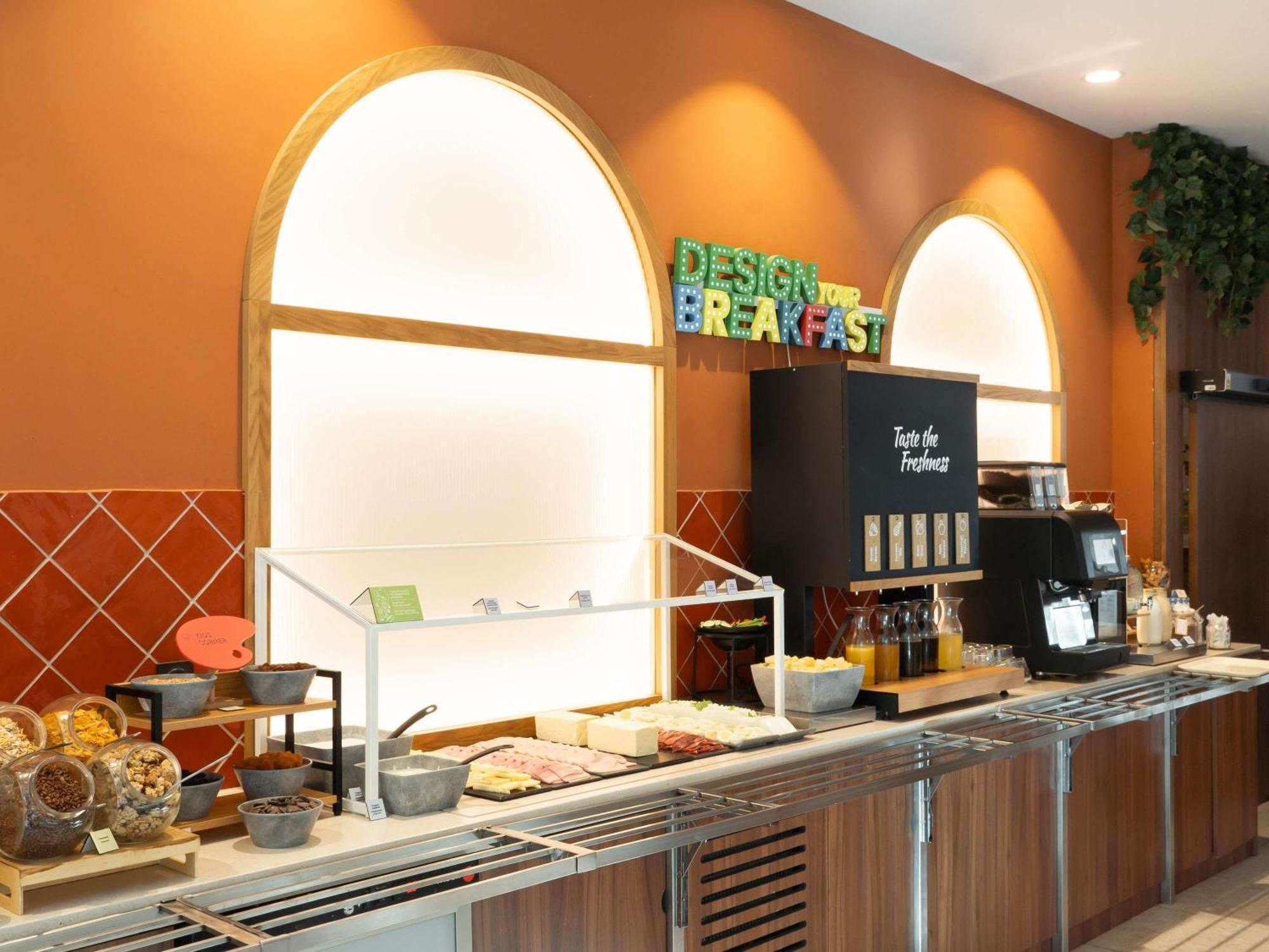 Ibis Styles Sevilla City Santa Justa Kültér fotó